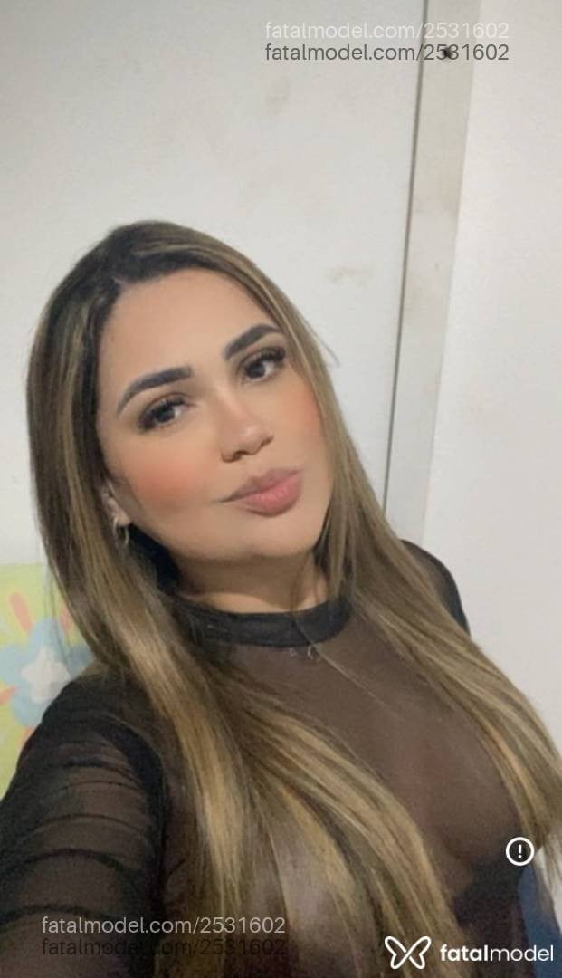 Acompanhante mulher morena (o) de olhos pretos - Thais