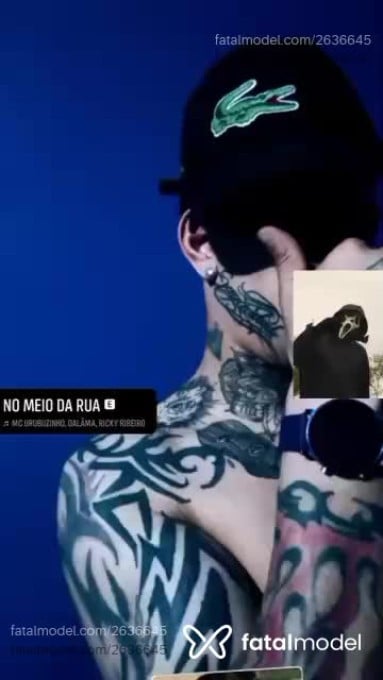 Acompanhante homem morena (o) de olhos castanhos em Virtual Acompanhante homem morena (o) de olhos castanhos em Virtual - Dotadolitoral