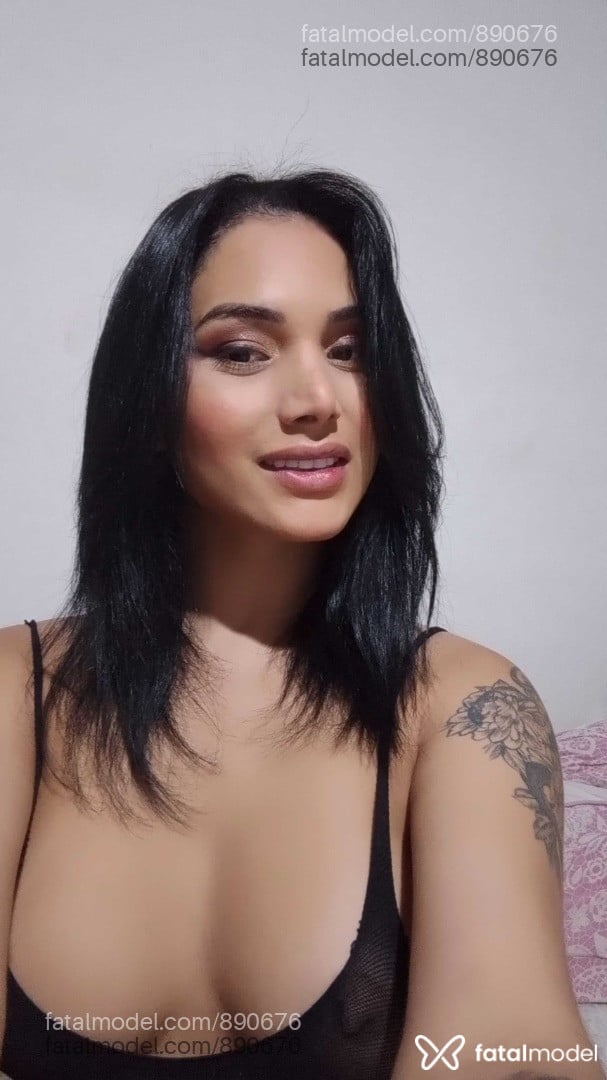 Acompanhante travesti com cabelo castanho de olhos castanhos em Ribeirão Preto - Marcela leal
