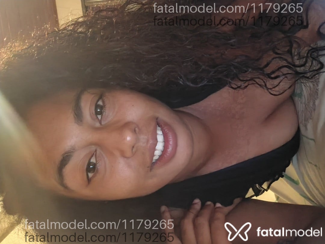 Acompanhante mulher morena (o) de olhos castanhos em Virtual - Bruna Lopes
