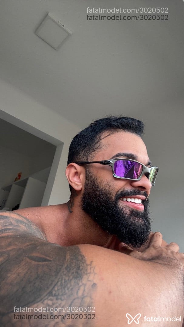 Acompanhante homem morena (o) de olhos castanhos em Virtual Acompanhante homem morena (o) de olhos castanhos em Virtual - Kaique Ferraz