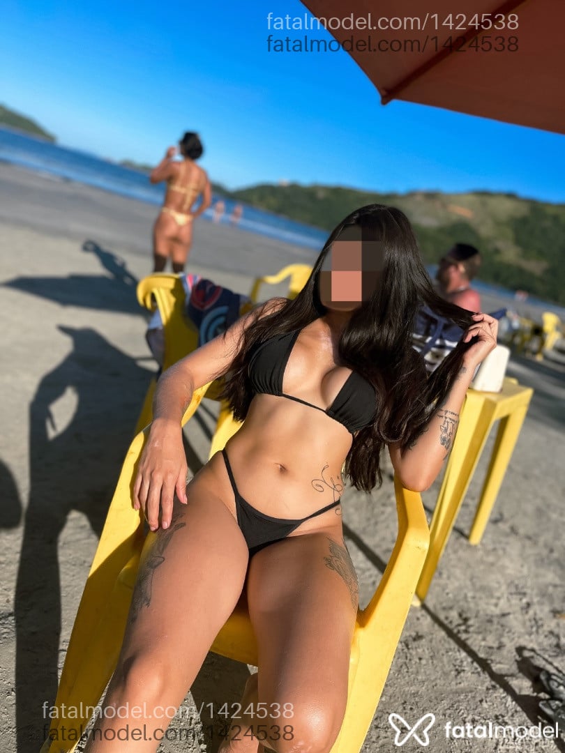 Acompanhante mulher morena (o) de olhos castanhos em Passo Fundo - Mia Ferrari
