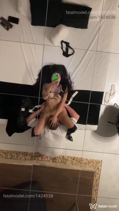 Acompanhante mulher morena (o) de olhos castanhos em Passo Fundo Acompanhante mulher morena (o) de olhos castanhos em Passo Fundo - Mia Ferrari