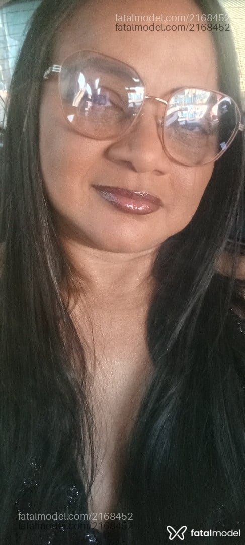 Acompanhante mulher com cabelo castanho de olhos castanhos em Quirinópolis Acompanhante mulher com cabelo castanho de olhos castanhos em Quirinópolis - Franci