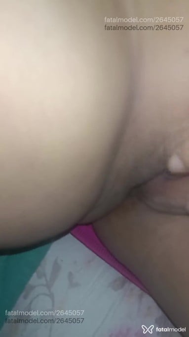 Acompanhante mulher morena (o) de olhos pretos em São José - Liz Moura