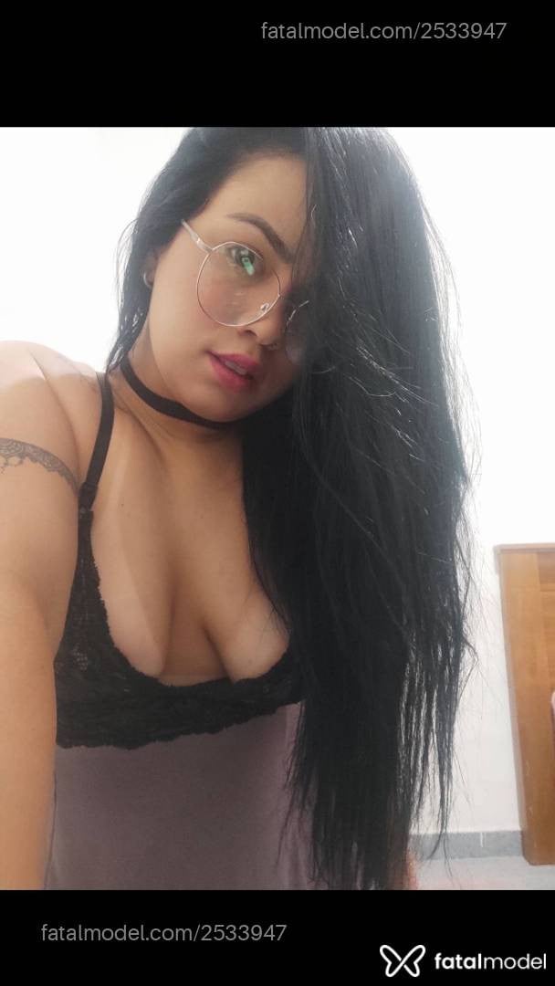 Acompanhante mulher morena (o) de olhos castanhos em Marília Acompanhante mulher morena (o) de olhos castanhos em Marília - Lisa