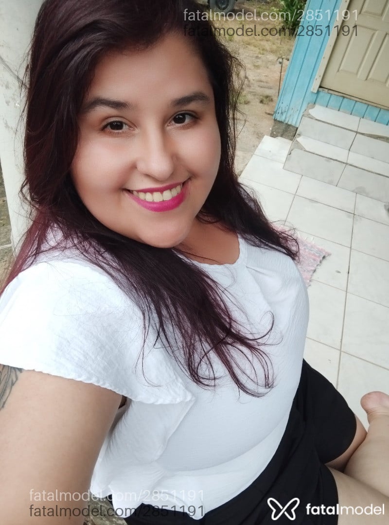 Acompanhante mulher ruiva (o) de olhos castanhos em Virtual - Gisele