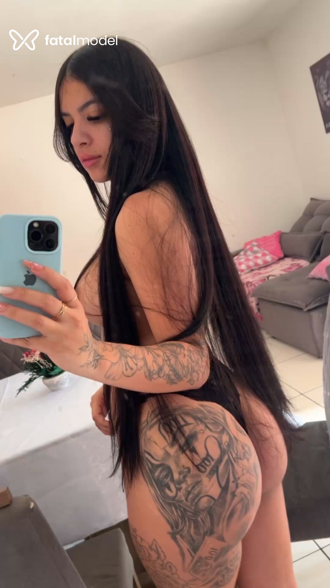 Acompanhante mulher morena (o) de olhos castanhos - Yasmin Acompanhante mulher morena (o) de olhos castanhos - Yasmin