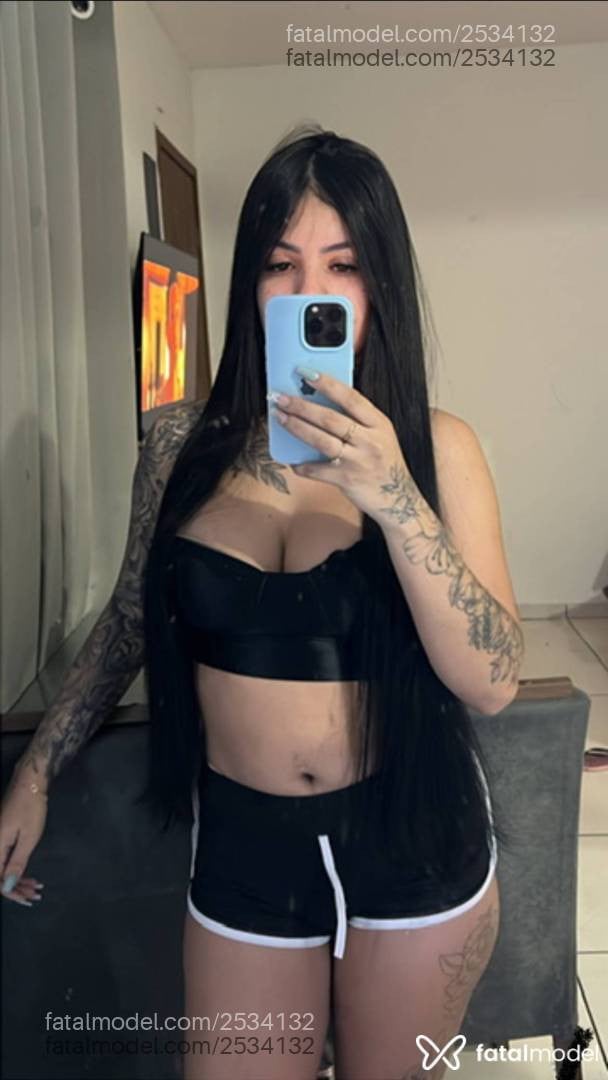 Acompanhante mulher morena (o) de olhos castanhos - Yasmin Acompanhante mulher morena (o) de olhos castanhos - Yasmin