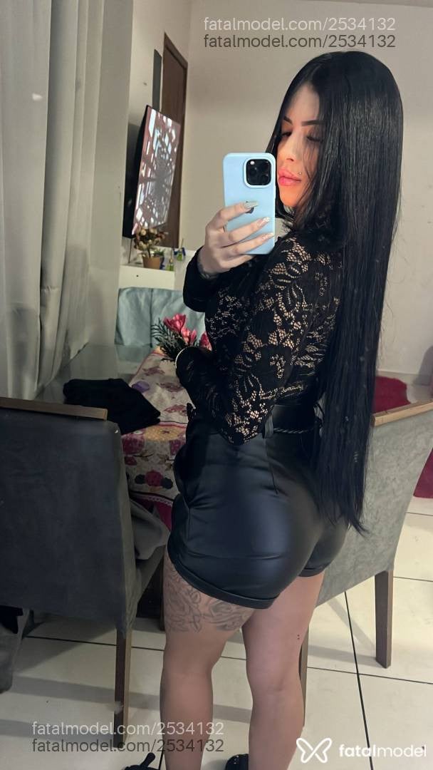 Acompanhante mulher morena (o) de olhos castanhos - Yasmin Acompanhante mulher morena (o) de olhos castanhos - Yasmin