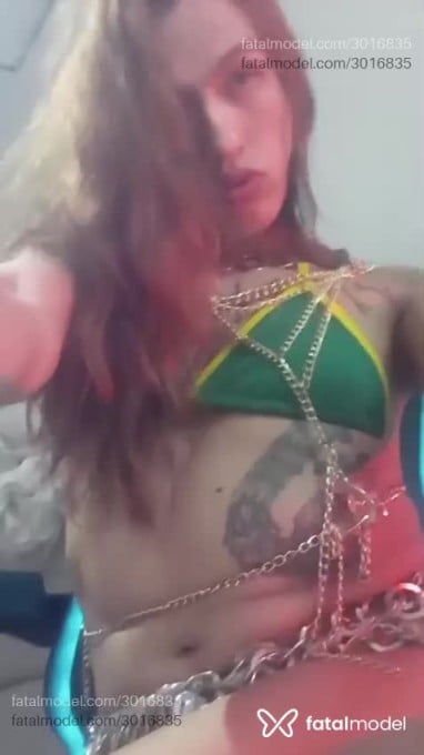 Acompanhante mulher trans loira (o) de olhos castanhos em São Paulo - Diabla Space