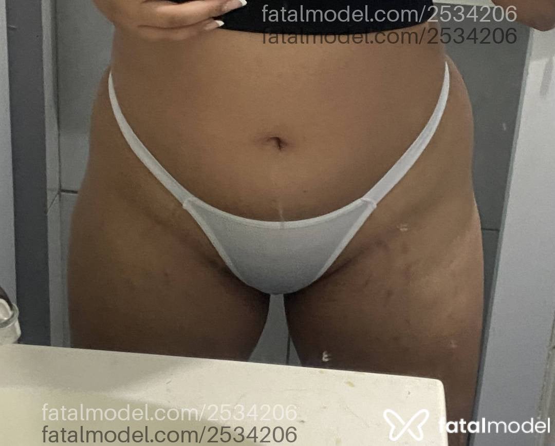 Acompanhante mulher com cabelo castanho de olhos castanhos em Gurupi - Vangpi