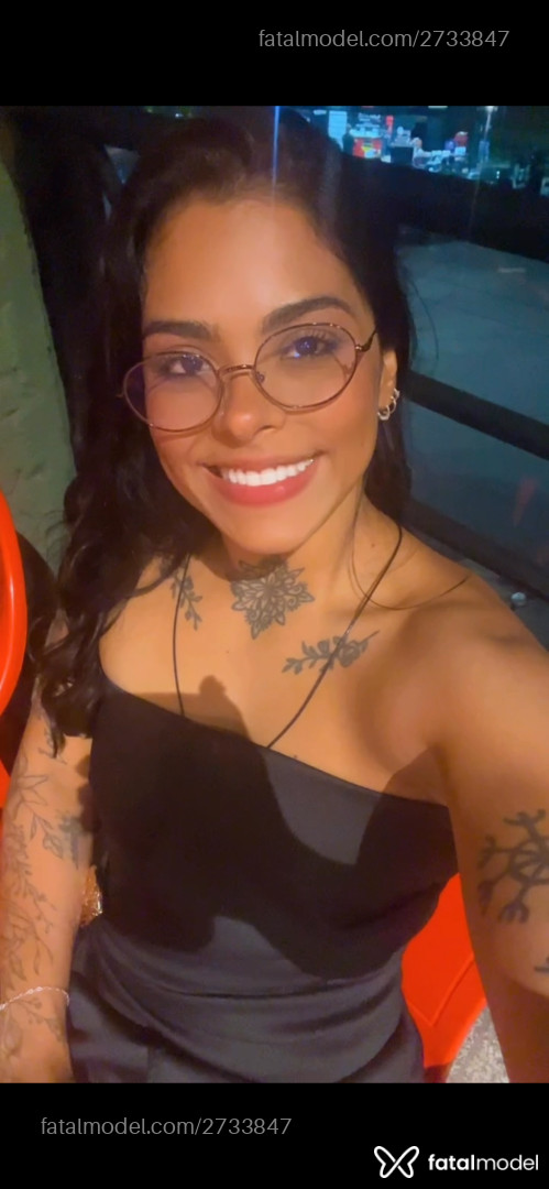 Acompanhante mulher morena (o) de olhos pretos em Goiânia - Elena