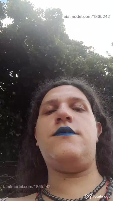 Acompanhante mulher trans com cabelo castanho de olhos mel em Marília - Daiana Colombera