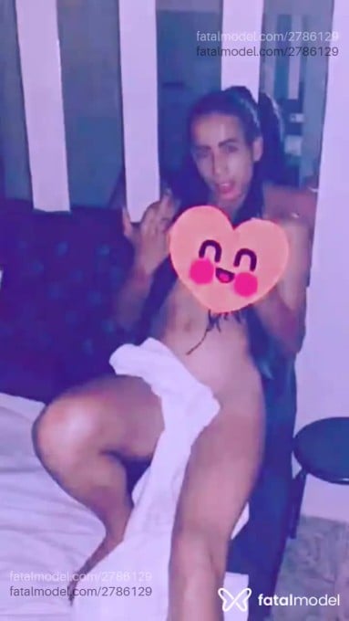 Acompanhante mulher trans morena (o) de olhos mel em Ituiutaba Acompanhante mulher trans morena (o) de olhos mel em Ituiutaba - Rafaelly