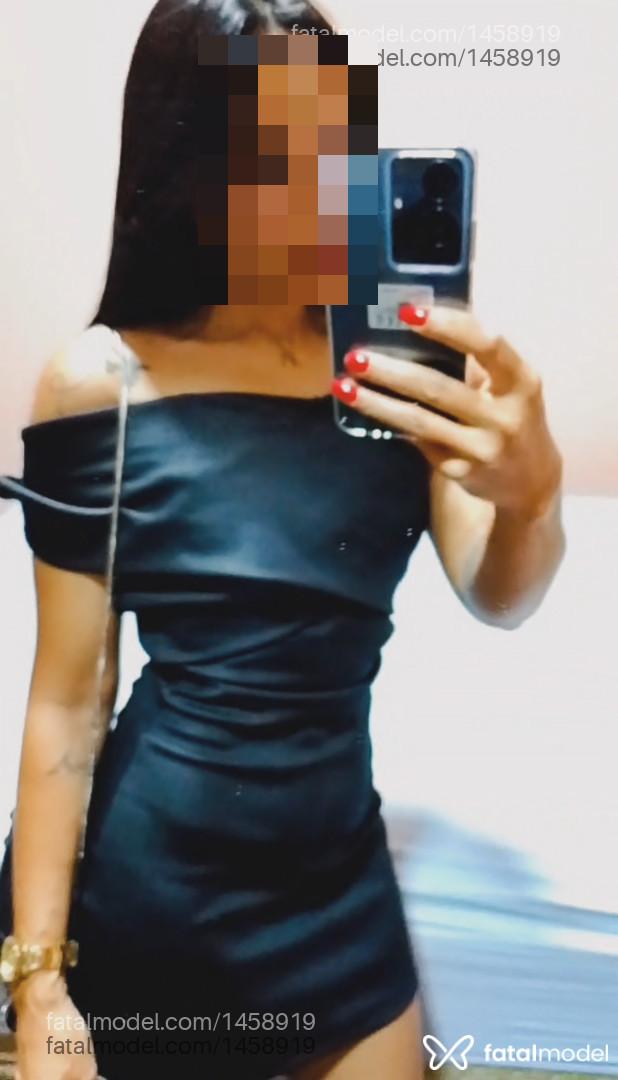Acompanhante mulher morena (o) de olhos castanhos em Castro - Cléo