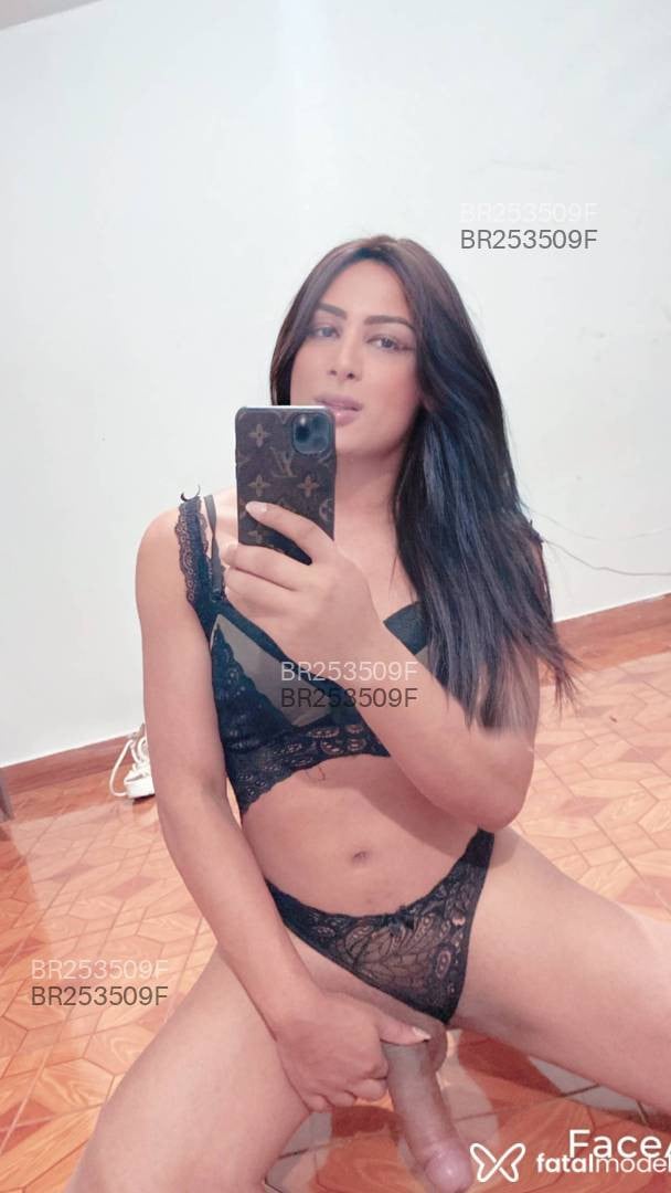 Acompanhante travesti loira (o) de olhos mel em Barreiras Acompanhante travesti loira (o) de olhos mel em Barreiras - Geovanna Diaz