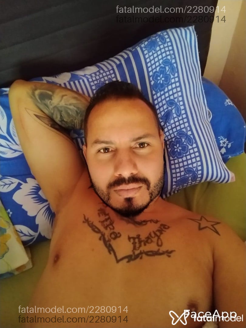 Acompanhante homem morena (o) de olhos verdes em Gramado Acompanhante homem morena (o) de olhos verdes em Gramado - Thiago Volk