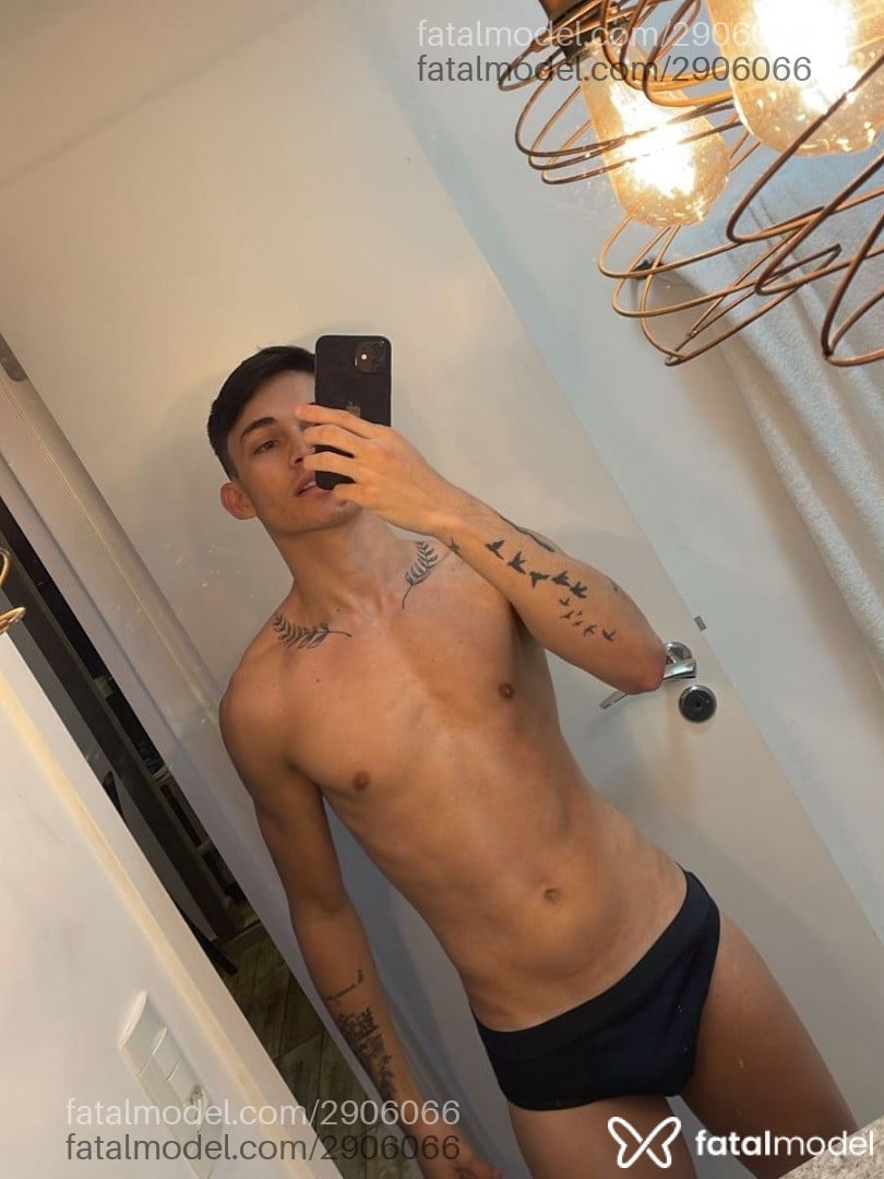 Acompanhante homem morena (o) de olhos castanhos em São Paulo - Bruno Albuquerque