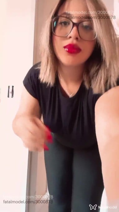 Acompanhante mulher loira (o) de olhos castanhos em São Paulo - Larissa Borges