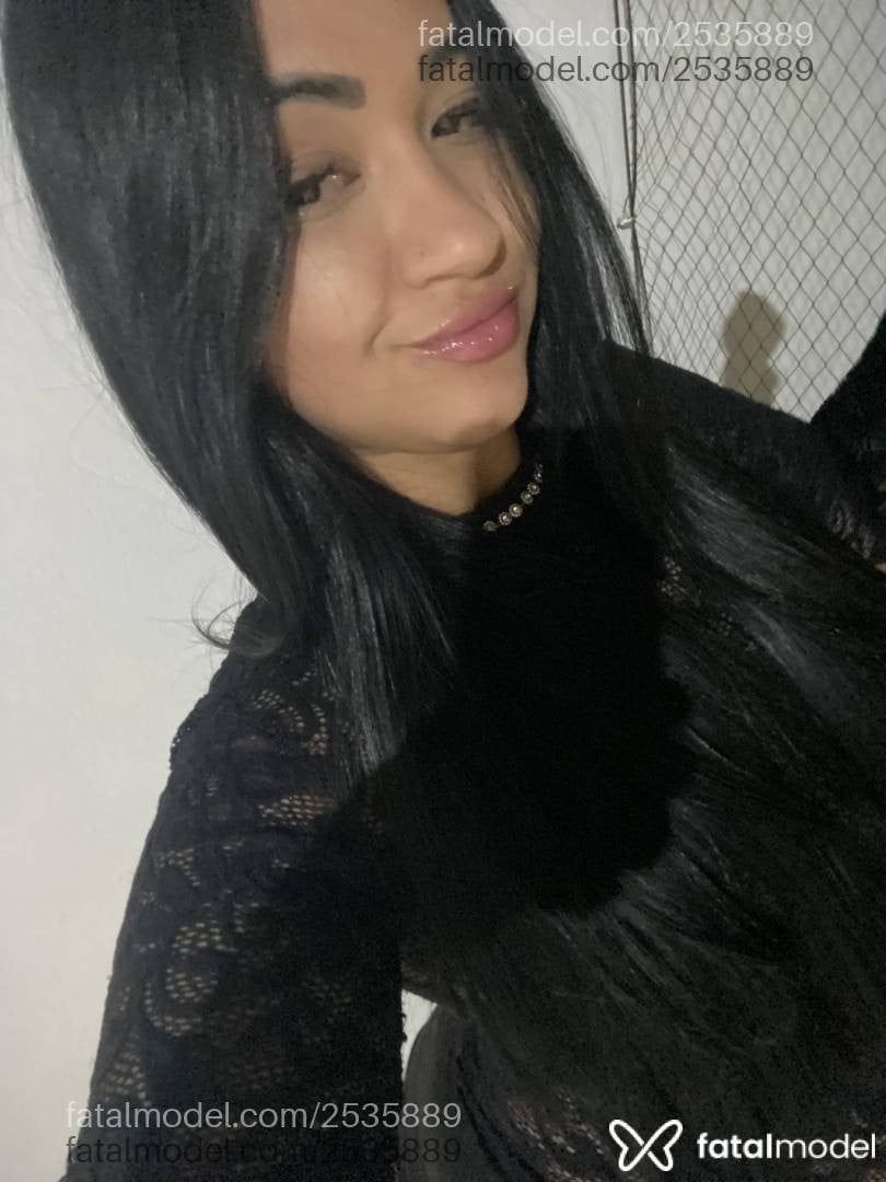 Acompanhante mulher morena (o) de olhos castanhos - Bruna Acompanhante mulher morena (o) de olhos castanhos - Bruna