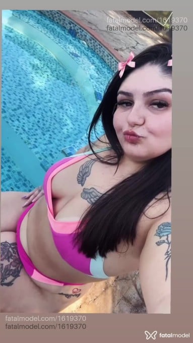 Acompanhante mulher morena (o) de olhos castanhos - Lais vondenz