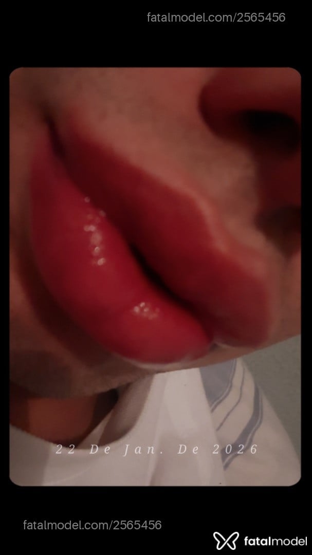 Acompanhante homem morena (o) de olhos castanhos em Virtual - Fernando