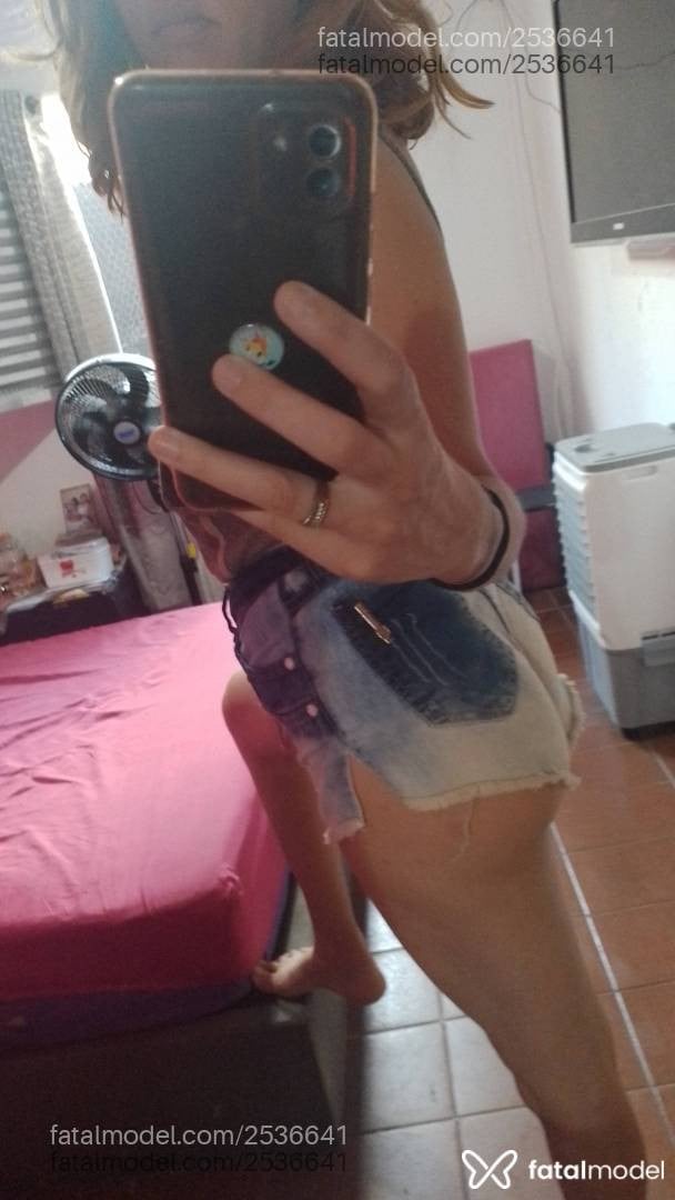 Acompanhante mulher morena (o) de olhos verdes em Santos - Babi Mattos