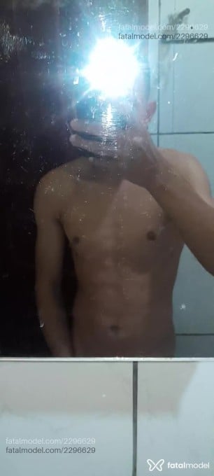 Acompanhante homem morena (o) de olhos mel em Rio Branco Acompanhante homem morena (o) de olhos mel em Rio Branco - Ferreyraah