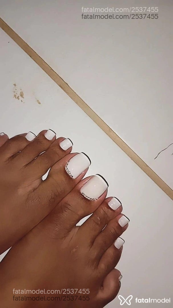 Acompanhante mulher trans com cabelo castanho de olhos pretos em Primavera do Leste - Rafaelly