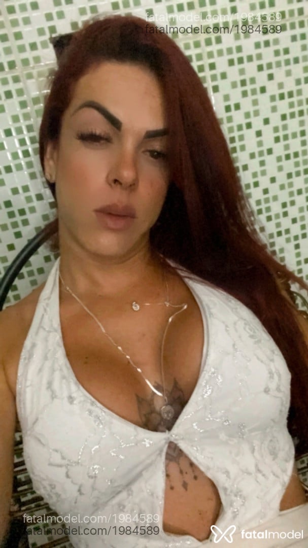 Acompanhante mulher trans ruiva (o) de olhos mel em Aparecida de Goiânia Acompanhante mulher trans ruiva (o) de olhos mel em Aparecida de Goiânia - Jhenny