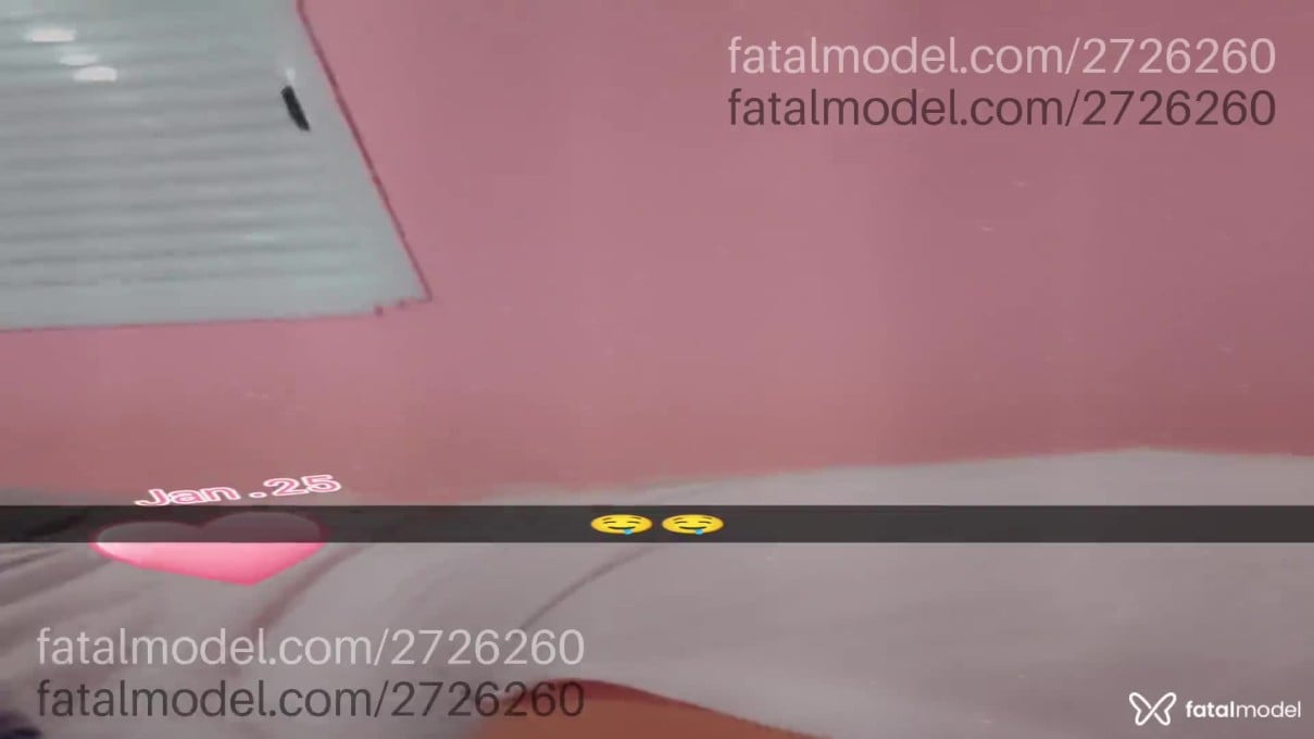 Acompanhante mulher ruiva (o) de olhos verdes em Virtual - Kátia