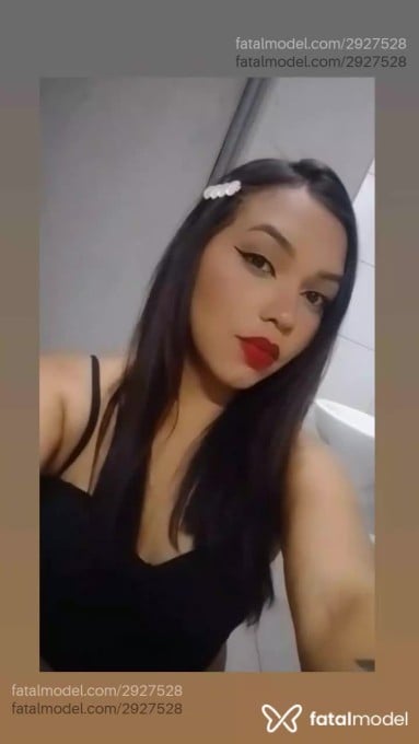 Acompanhante mulher com cabelo castanho de olhos castanhos em Barbacena - Letícia Scomparym