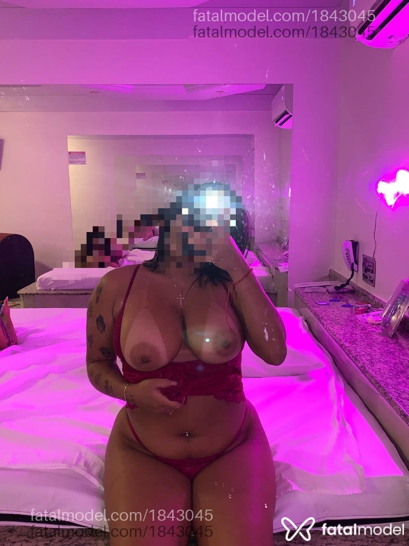 Acompanhante mulher morena (o) de olhos pretos em Porto Velho - Sabrina Martini