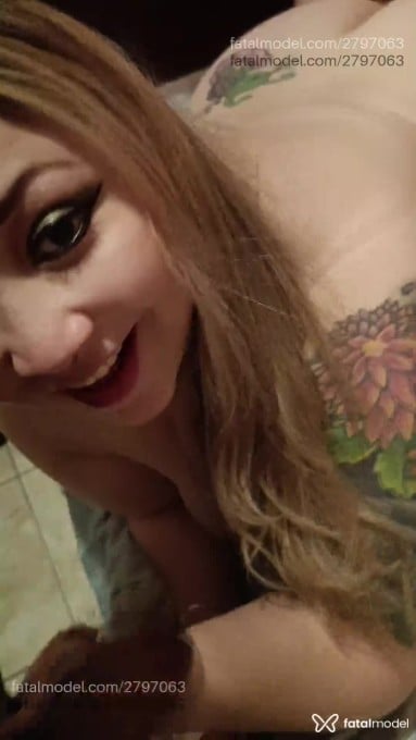 Acompanhante mulher loira (o) de olhos castanhos em São Paulo - Mirella