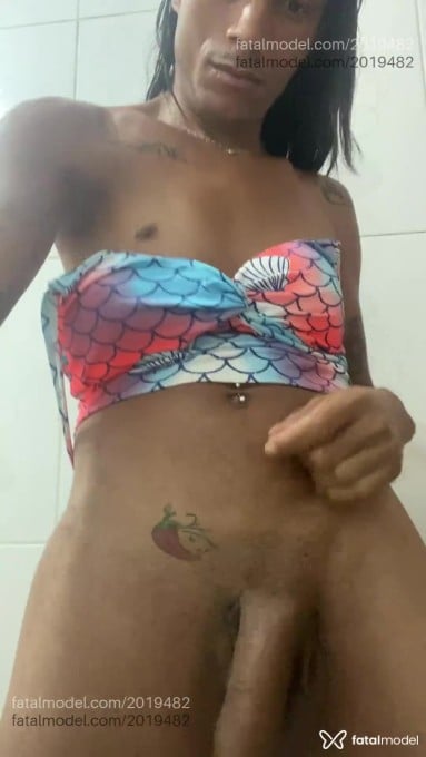 Acompanhante mulher trans morena (o) de olhos castanhos em Montes Claros Acompanhante mulher trans morena (o) de olhos castanhos em Montes Claros - Lary Cruz
