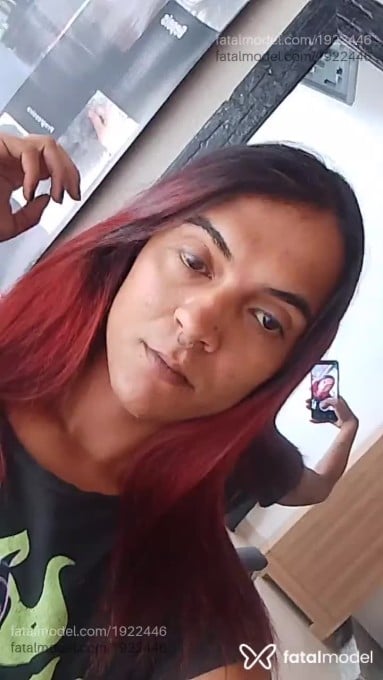 Acompanhante mulher trans ruiva (o) de olhos castanhos em Virtual - Morena atvdot