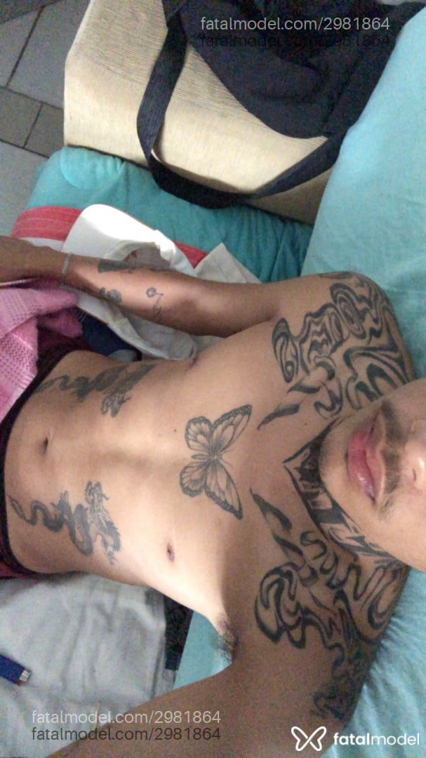 Acompanhante homem morena (o) de olhos pretos - Thiago Lima Acompanhante homem morena (o) de olhos pretos - Thiago Lima