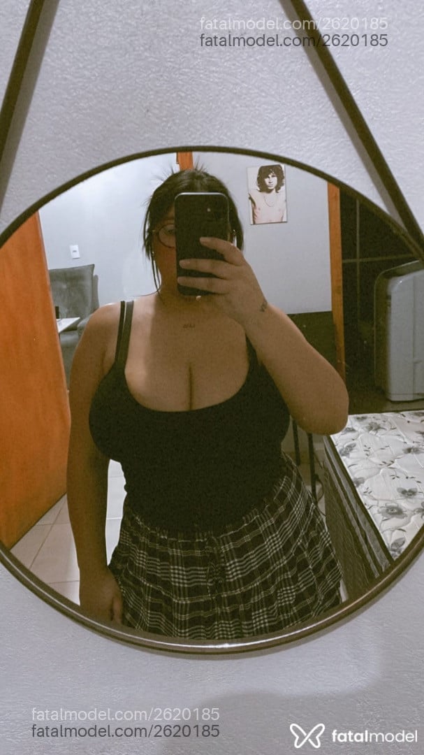 Acompanhante mulher morena (o) de olhos castanhos em Gramado - Lídia