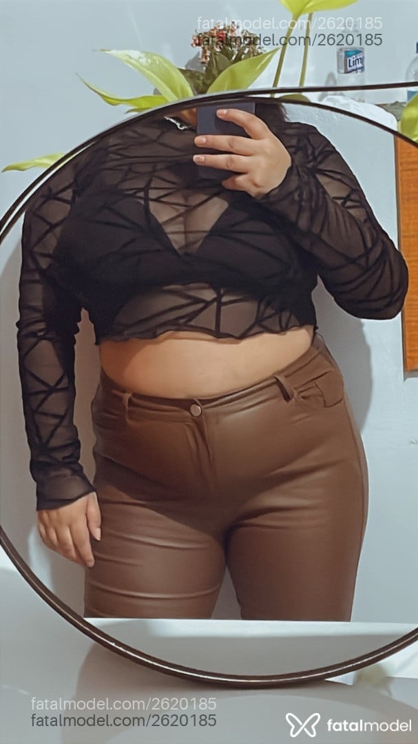 Acompanhante mulher morena (o) de olhos castanhos em Gramado - Lídia