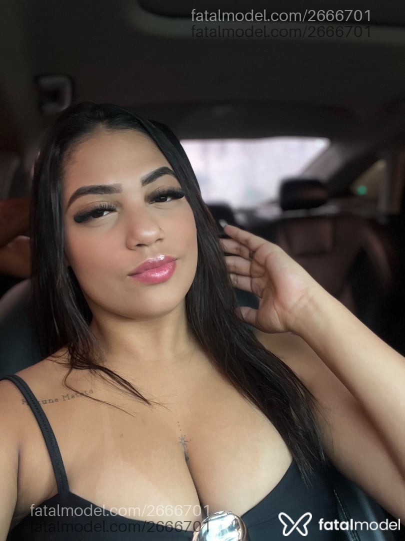 Acompanhante mulher com cabelo castanho de olhos castanhos em Valparaíso de Goiás - Isadora