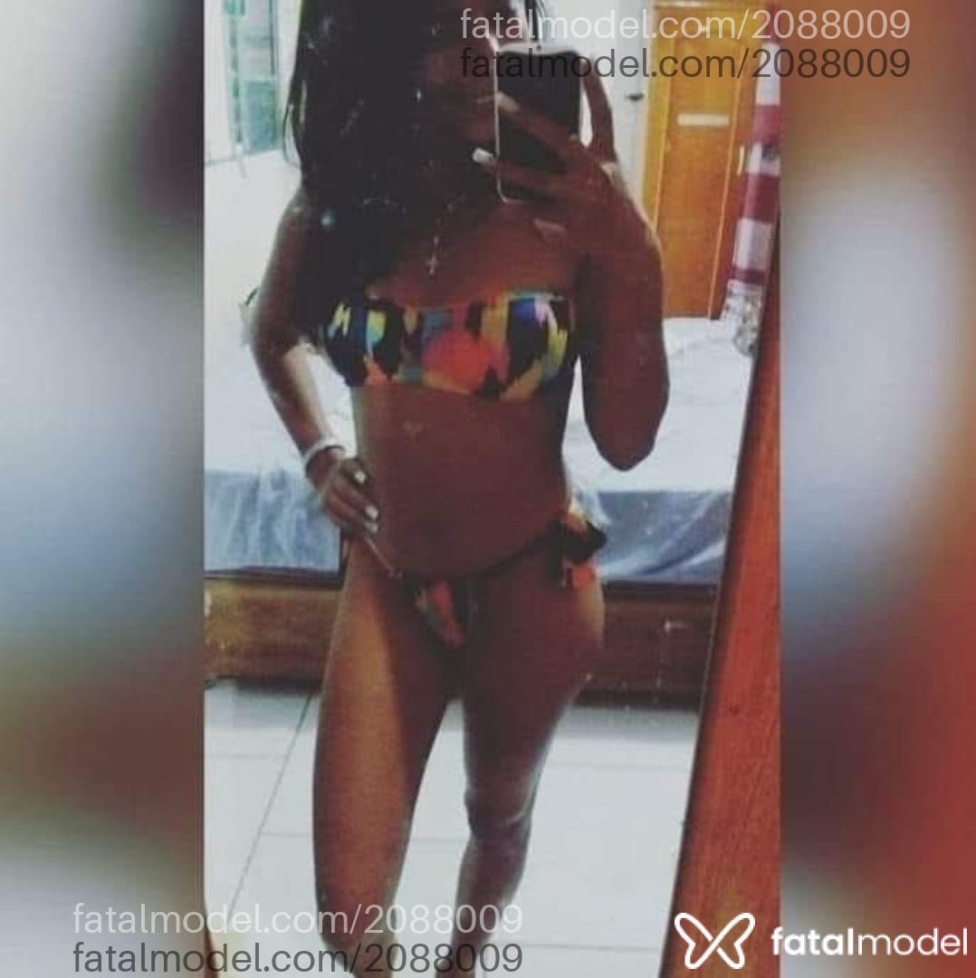 Acompanhante mulher morena (o) de olhos castanhos em Luís Eduardo Magalhães - Brenda Galiasi