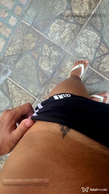 Acompanhante homem morena (o) de olhos pretos em Armação dos Búzios Acompanhante homem morena (o) de olhos pretos em Armação dos Búzios - Mikke