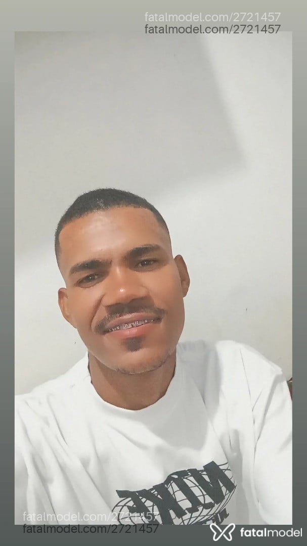 Acompanhante homem com cabelo castanho de olhos castanhos em São Paulo - Gean Maia
