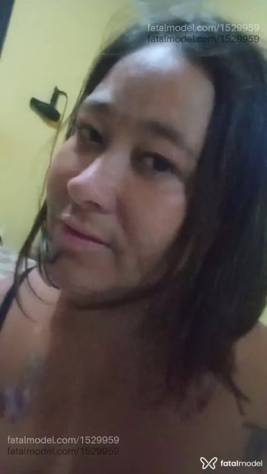 Acompanhante mulher com cabelo castanho de olhos castanhos em Panorama Acompanhante mulher com cabelo castanho de olhos castanhos em Panorama - Naomi