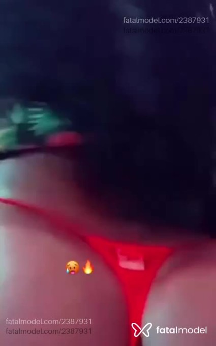 Acompanhante mulher trans morena (o) de olhos pretos em Virtual - Vannesa