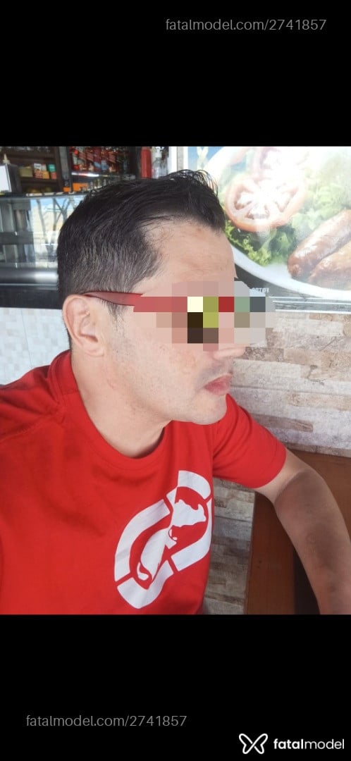 Acompanhante homem com cabelo castanho de olhos castanhos - Fabio Goulart
