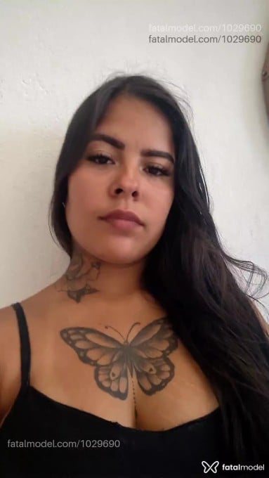 Acompanhante mulher com cabelo castanho de olhos castanhos - Aninha