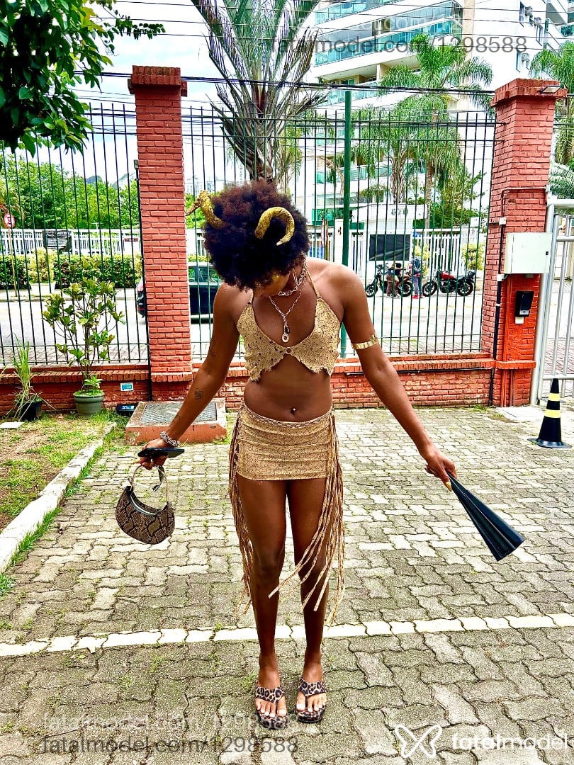 Acompanhante mulher trans morena (o) de olhos castanhos em Rio de Janeiro Acompanhante mulher trans morena (o) de olhos castanhos em Rio de Janeiro - Andy