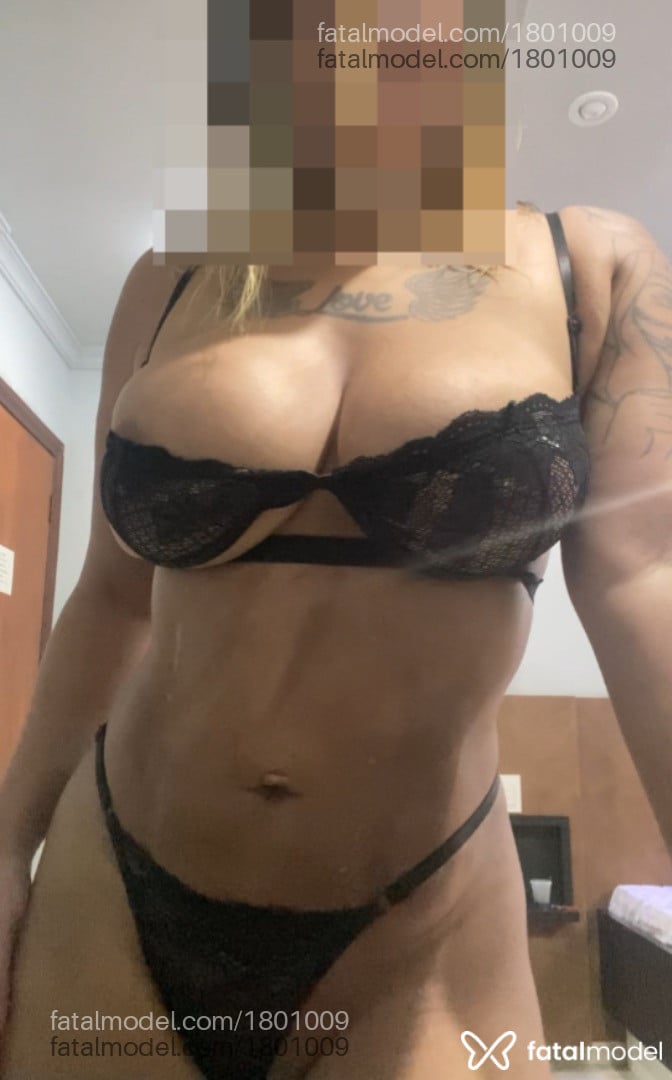 Acompanhante mulher loira (o) de olhos pretos em São Paulo - Malu
